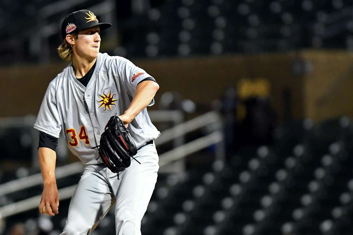 SCOTTSDALE, AZ - SEPTEMBER 19: Daniel Gossett #34 of the Mesa Solar Sox pitches during the game against the Salt River Rafters at Salt River Fields at Talking Stick on Thursday, September 19, 2019 in Scottsdale, Arizona. (Photo by Buck Davidson/MLB Photos via Getty Images)