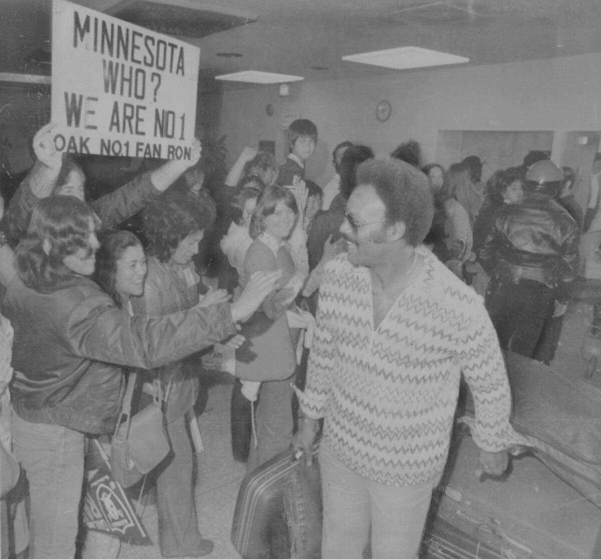 Willie Brown, former Raiders Hall of Fame cornerback, dies at 78