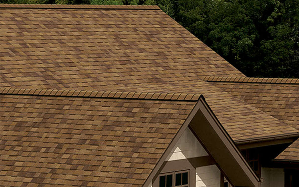 (Provided by Curtis Lumber/Owens Corning). shingle roofs by Owens Corning. 