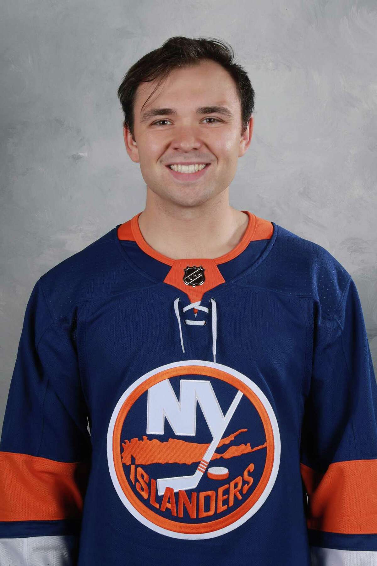 Quenneville returns to AHL, improved on defense