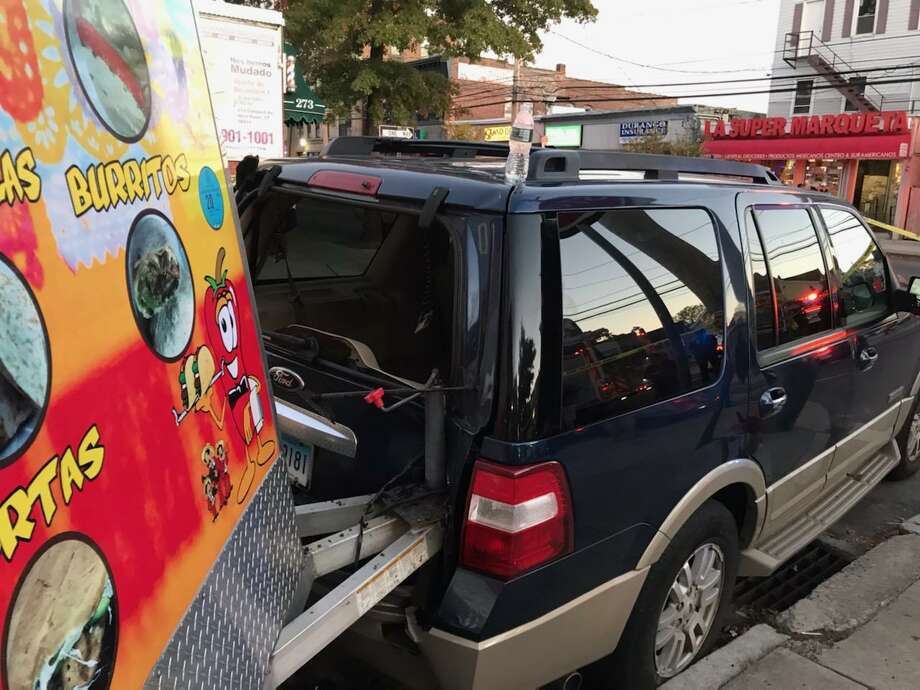 3 Injured In New Haven When Bus Crashes Into Food Truck