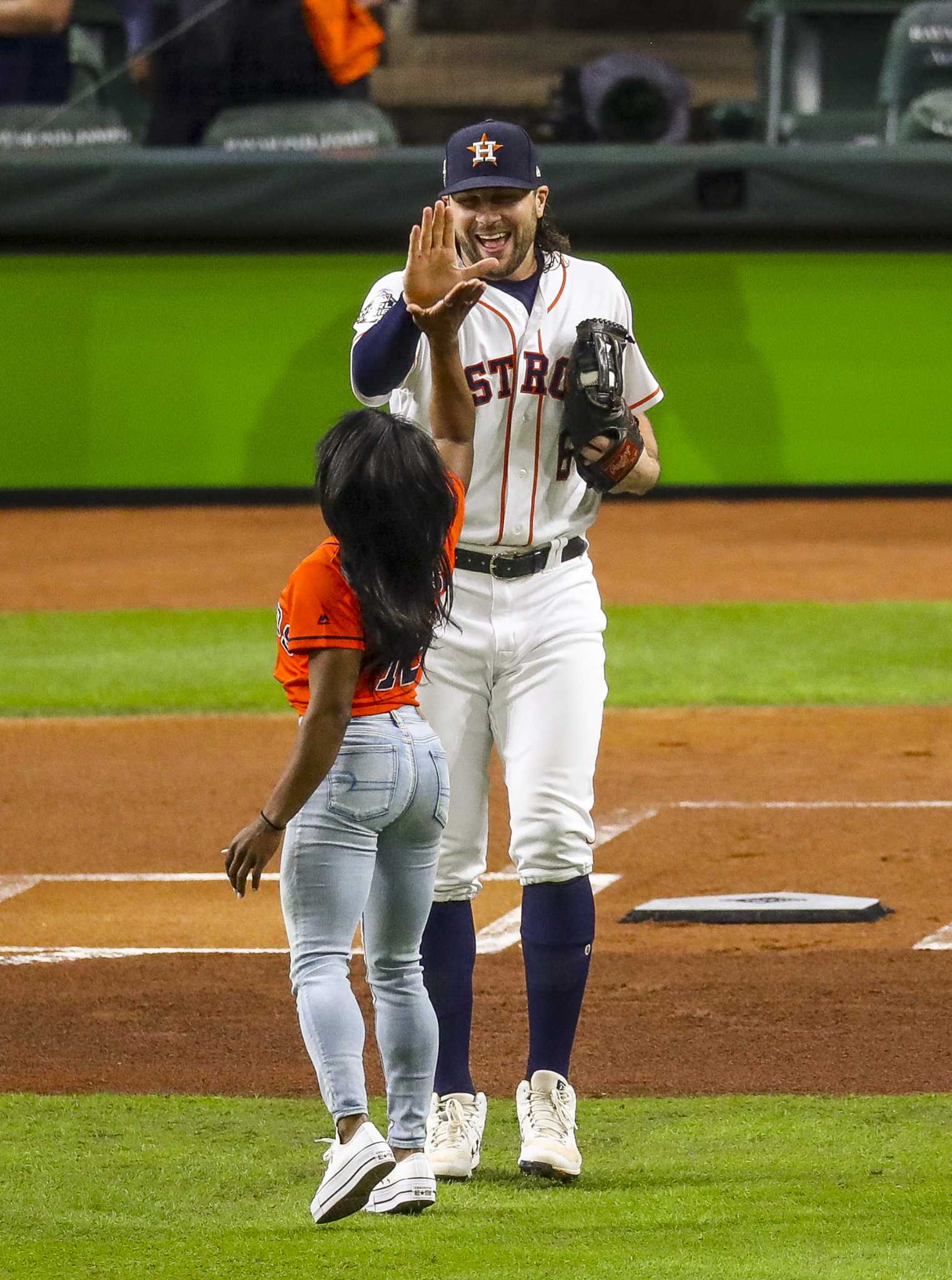 Flipping out! Simone Biles' World Series opening pitch goes viral