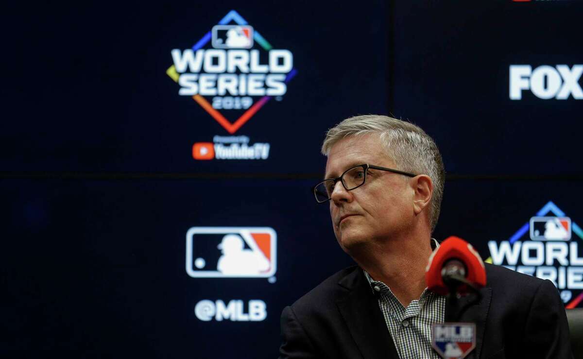 Houston Astros executive under fire for alleged Roberto Osuna comments  aimed at female reporters