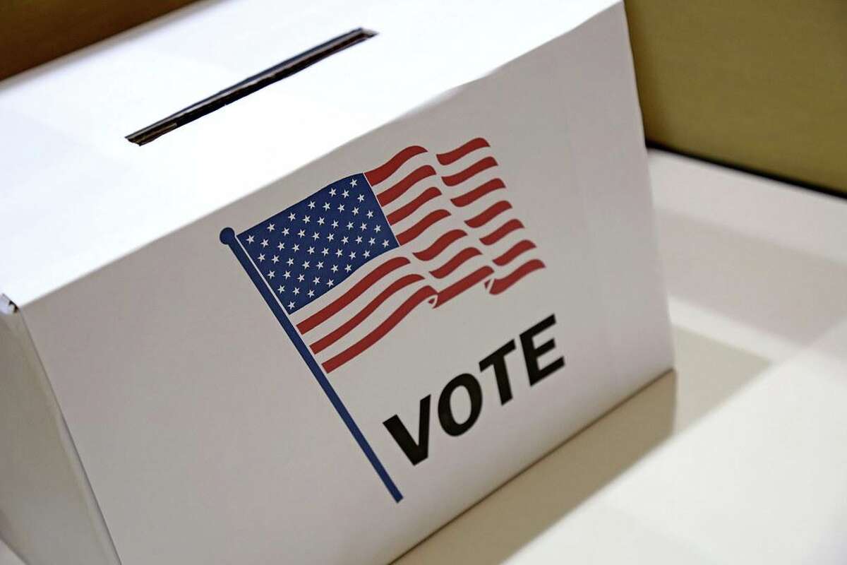 There will be a special voter enrollment session on July 28.