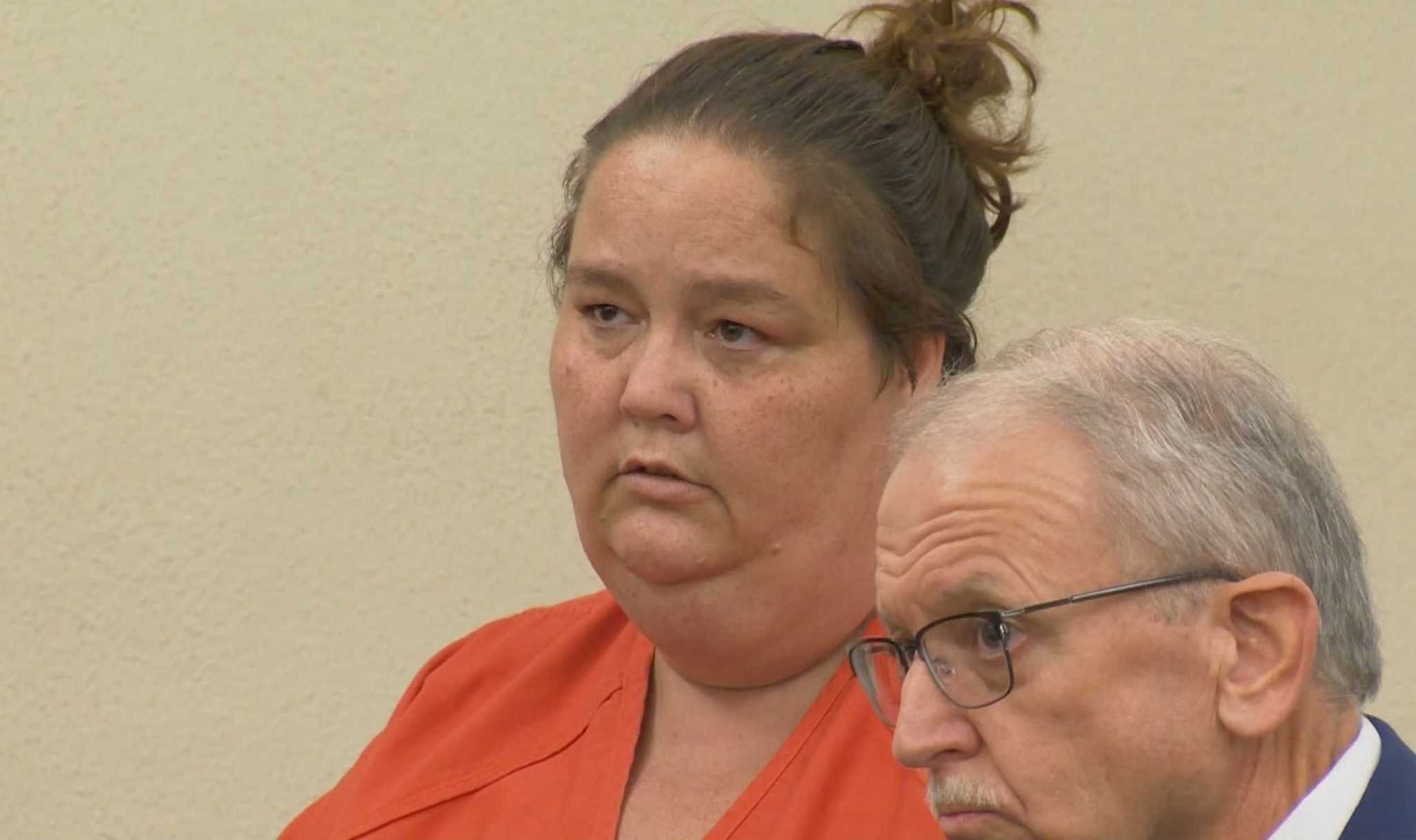 Deputies: Woman became pregnant with twins after sexually abusing minor