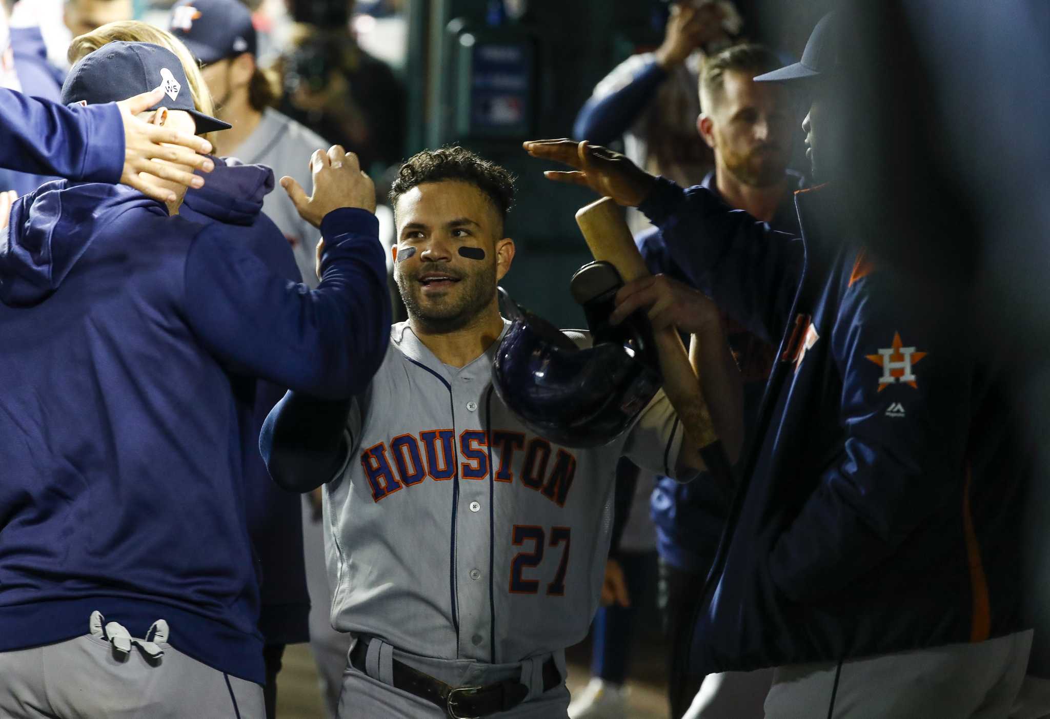 Astros: Jose Altuve's heartwarming gesture for young fan who