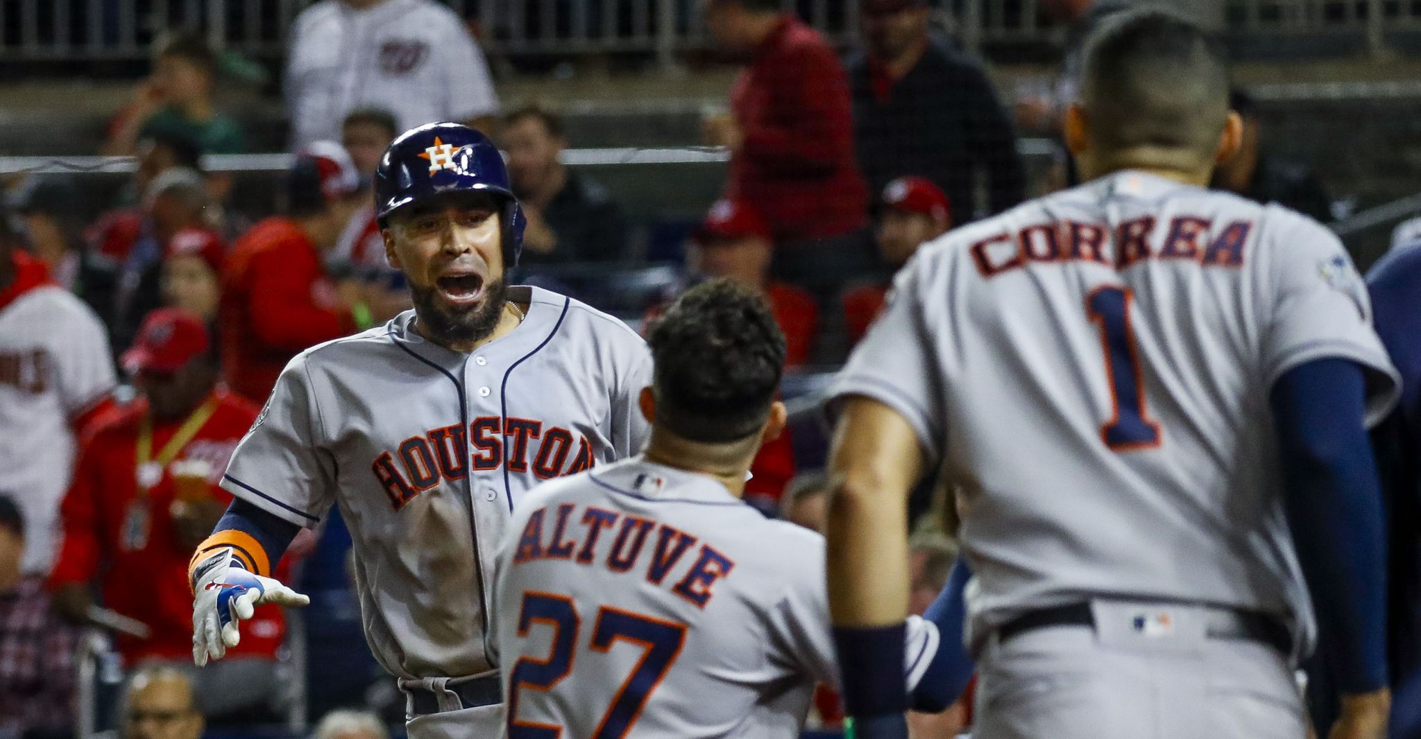 Astros bounce back to take Game 3 against Nationals