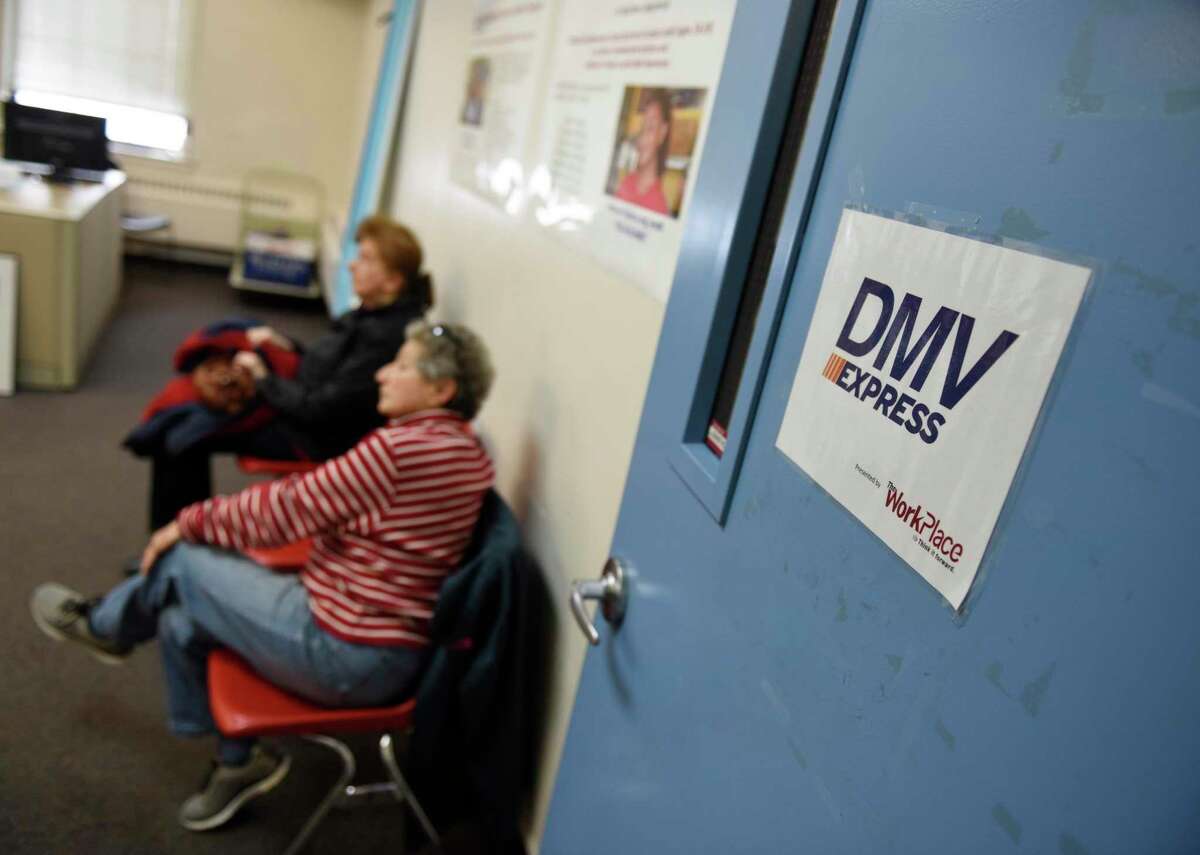 Wait times at CT DMV down 44 percent in the last year