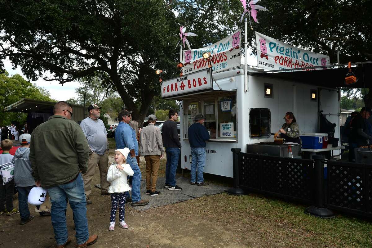 Groves Pecan Festival a success despite mud, cold temps