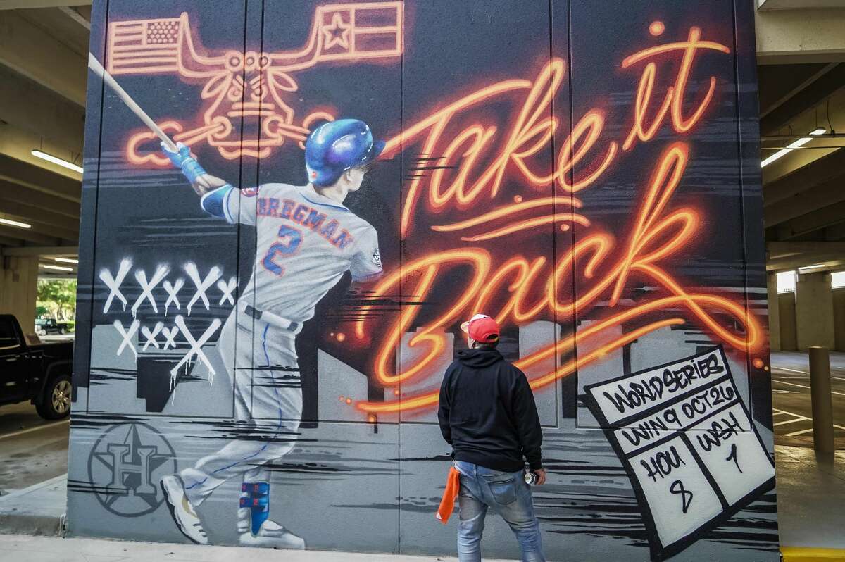 Astros Mural Program