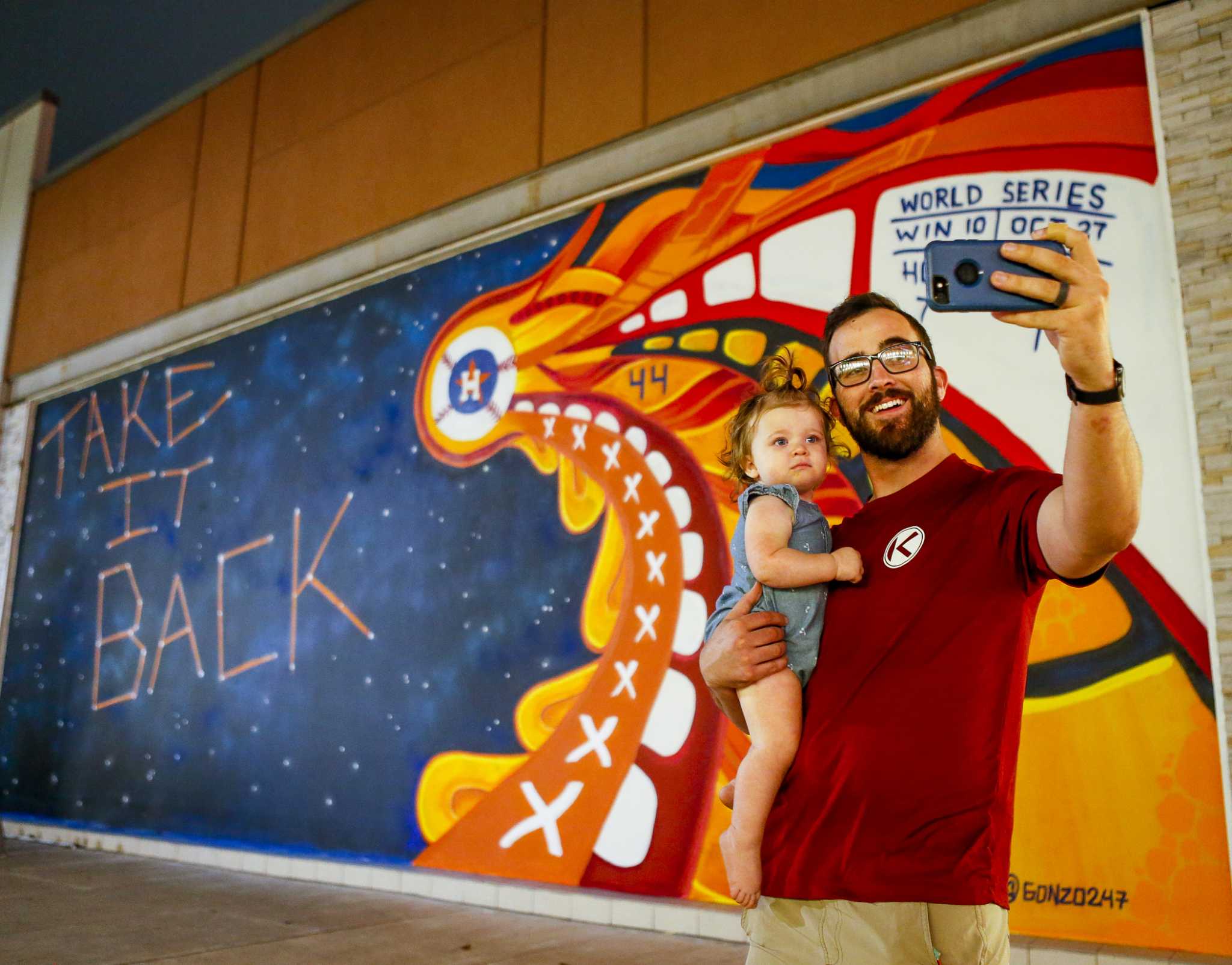 Astros Mural Program