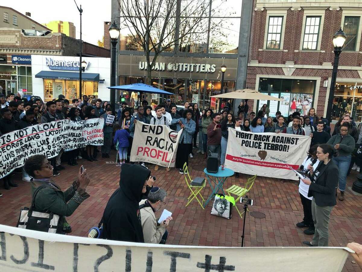 Local residents and activists called for Hamden Officer Devin Eaton and Yale Officer Terrance Pollock, involved in the April 16, 2019 shooting of Stephanie Washington in New Haven, to be fired.