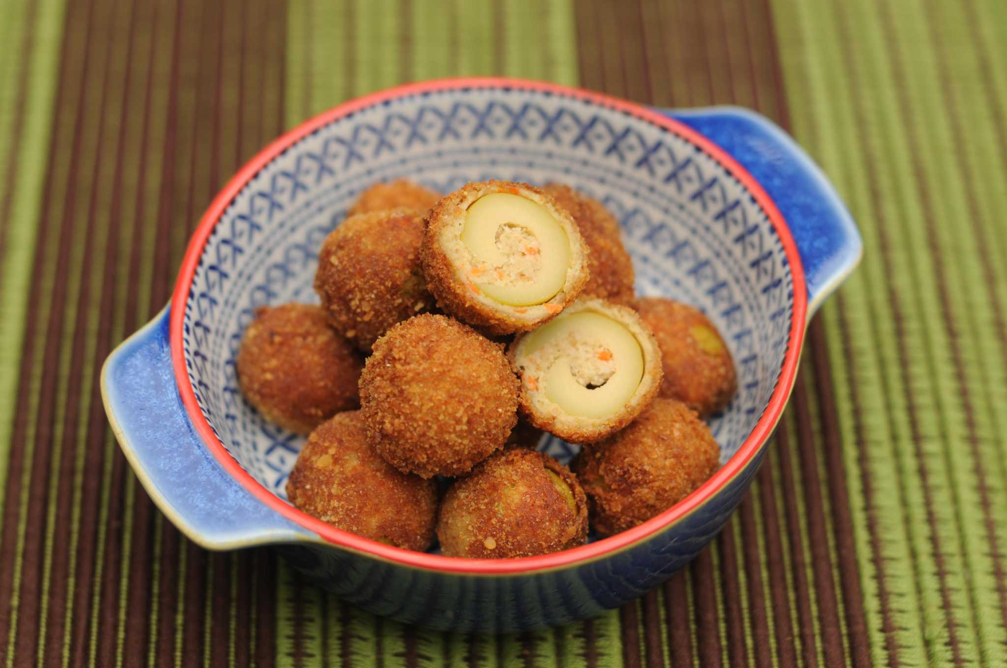 Recipe Olive all’Ascolana (DeepFried Stuffed Olives)