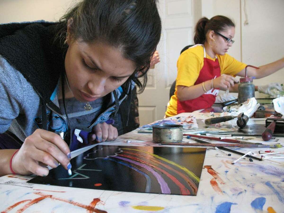 Center for Contemporary Printmaking workshops serve kids and seniors