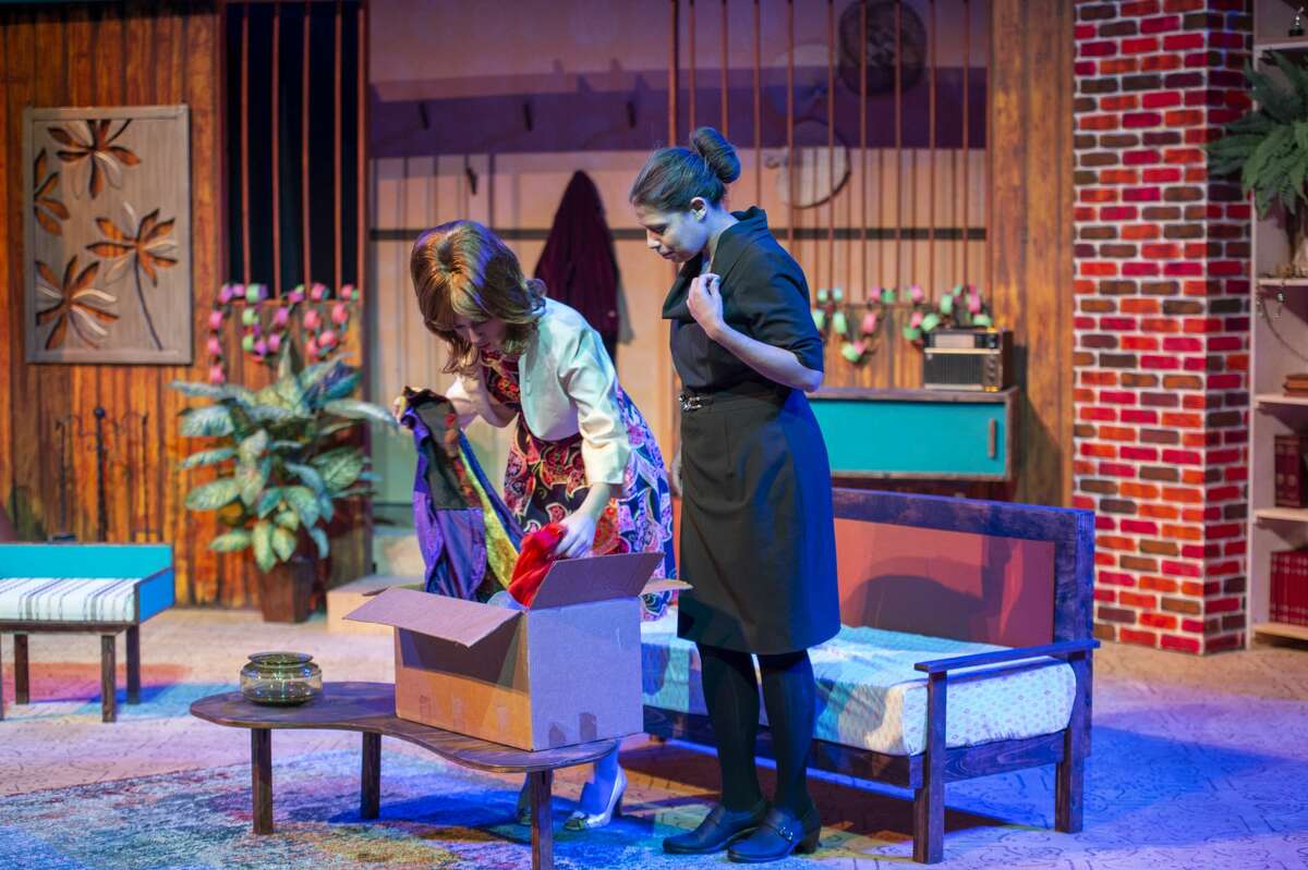 Review 'A Doll's House' brings women's rights movements to stage