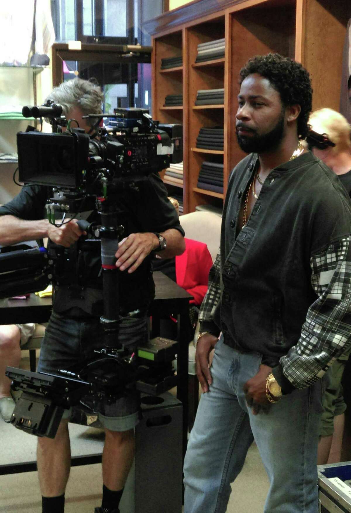 Houston actor Kedrick Brown juggles teaching, acting, parenting