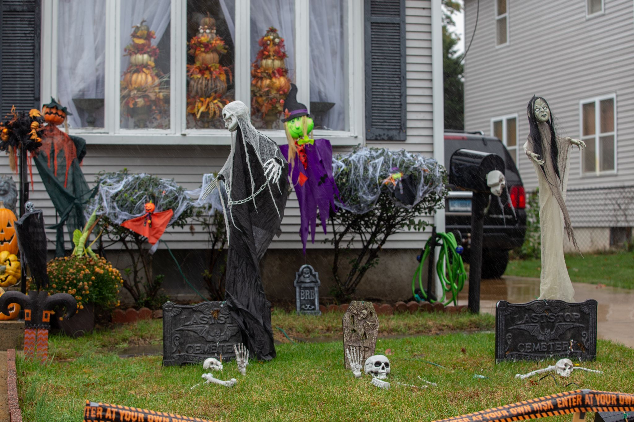 Halloween decorations in CT 2019