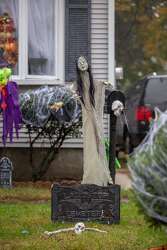 In Photos Halloween Decorations In Ct 2019