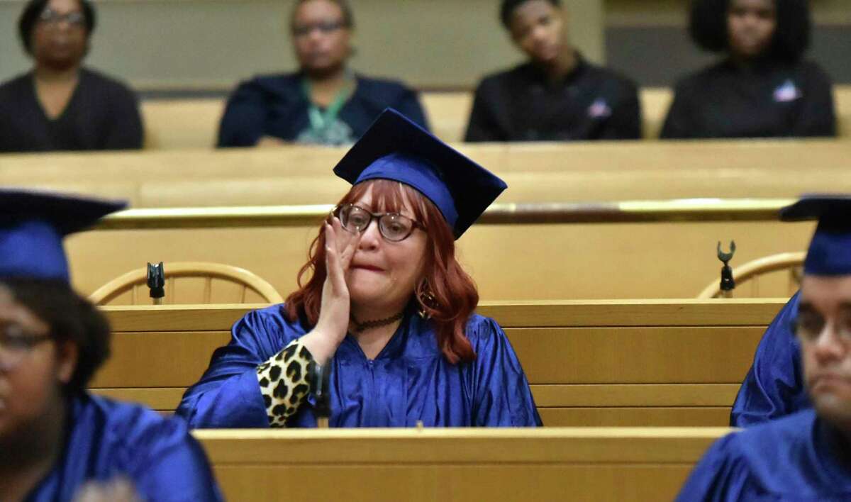 17 graduate New Haven career prep program, many formerly incarcerated