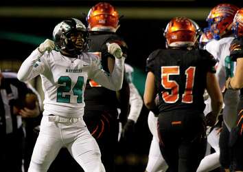 Football Grand Oaks Gets First Taste Of 6a In Loss To Pasadena
