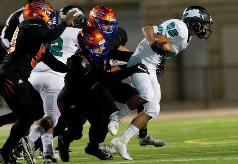 Football Grand Oaks Gets First Taste Of 6a In Loss To Pasadena