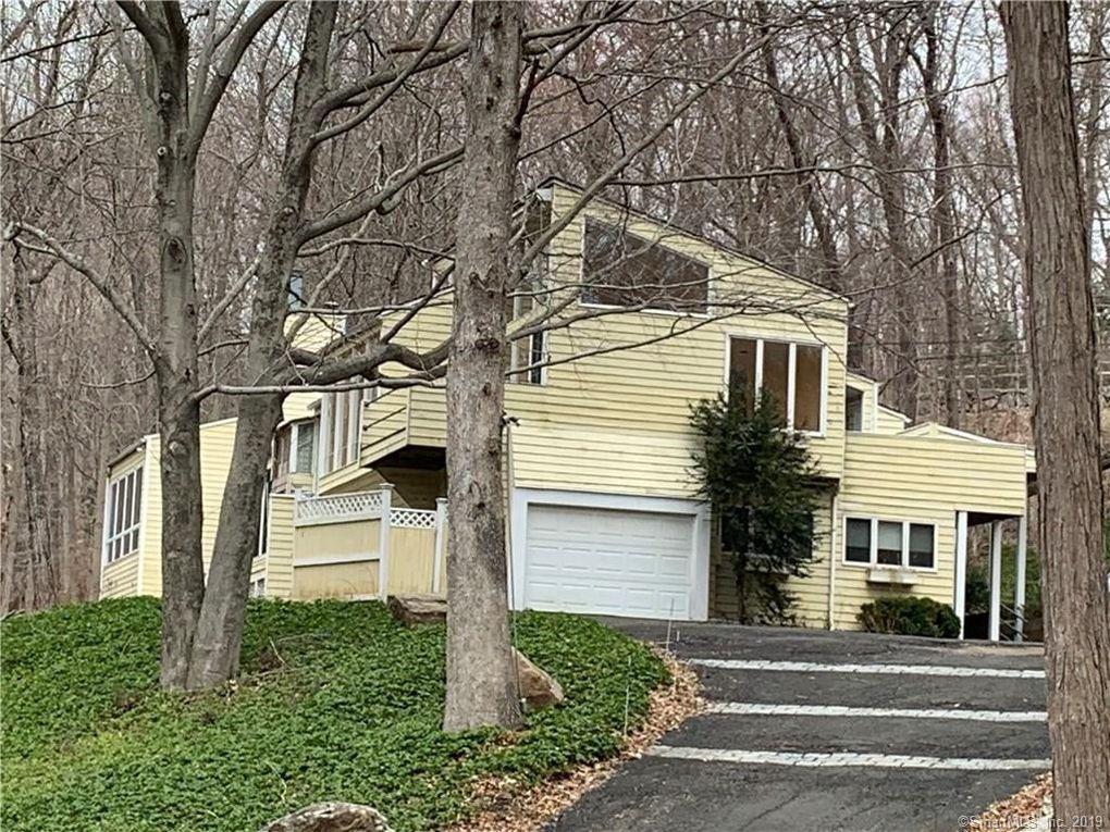 Two Wilton homes sold in past week
