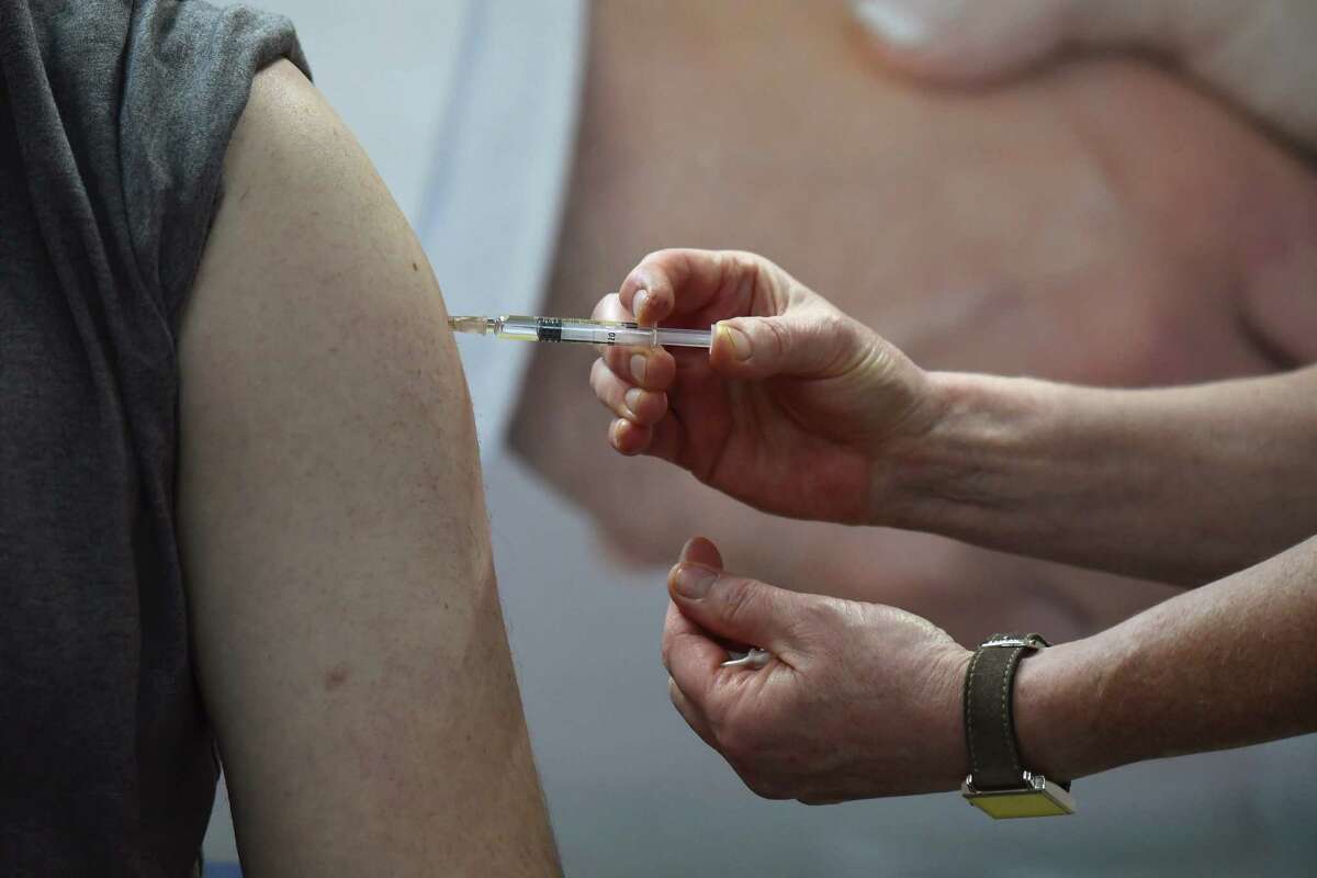 Visiting Nurse & Hospice of Fairfield County will be administering flu shots at Wilton Library on Saturday.