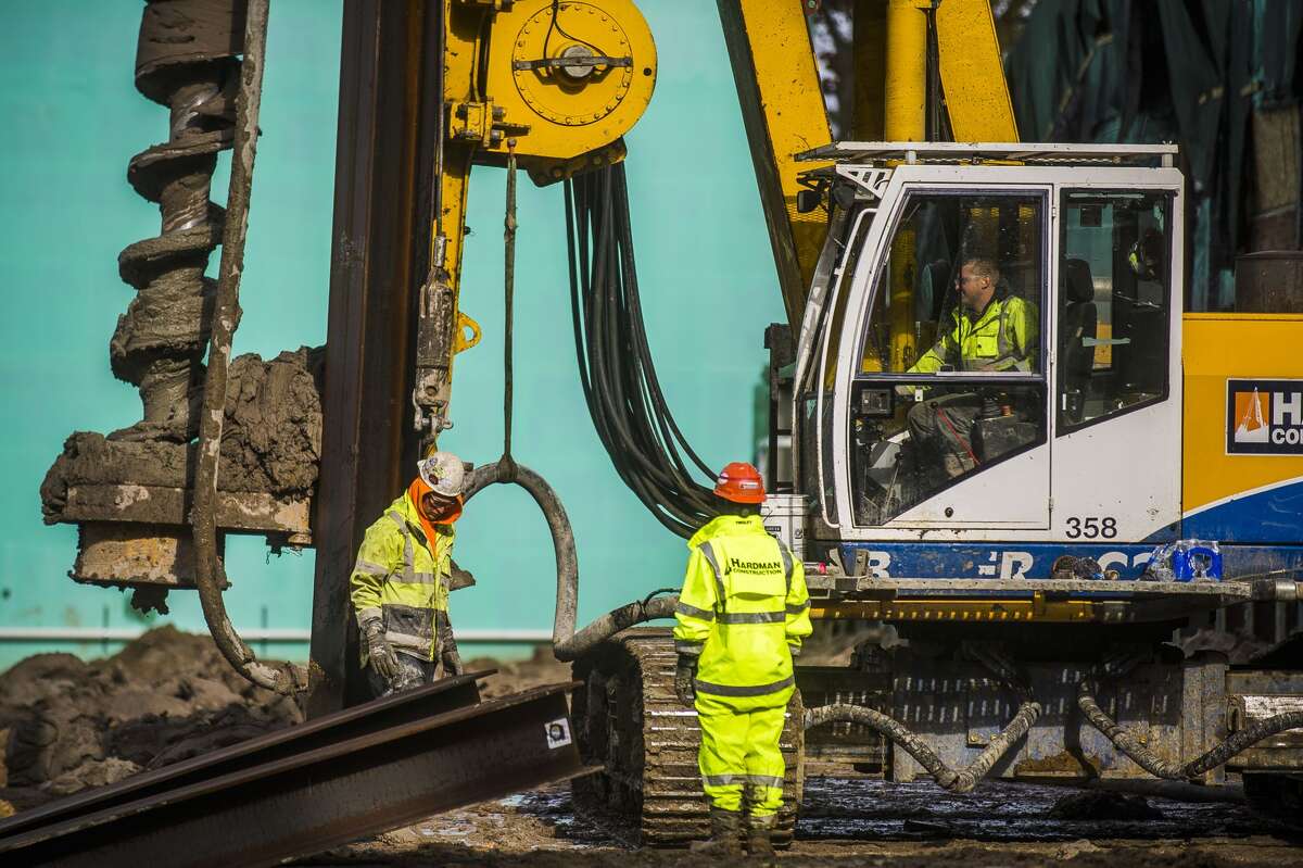 Construction continues on future Heart and Vascular Center at