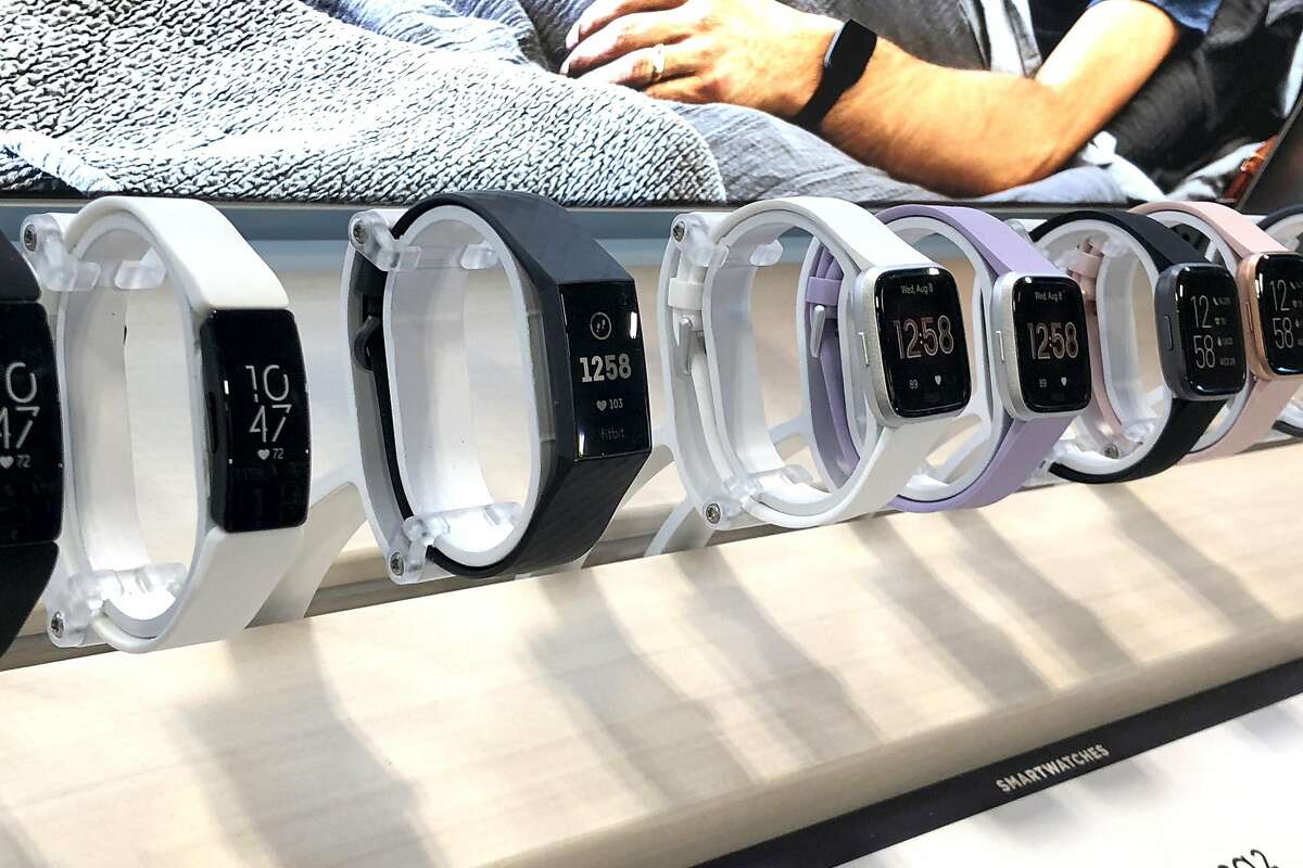 fitbit max buzz
