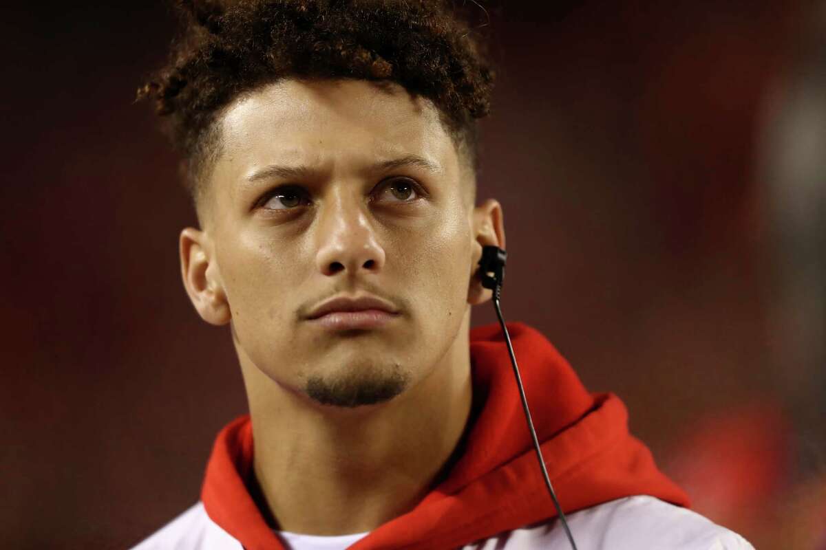 KANSAS CITY, MISSOURI - OCTOBER 27: Patrick Mahomes #15 of the Kansas City Chiefs looks on from the sidelines during their NFL game against the Green Bay Packers at Arrowhead Stadium on October 27, 2019 in Kansas City, Missouri. (Photo by Jamie Squire/Getty Images)