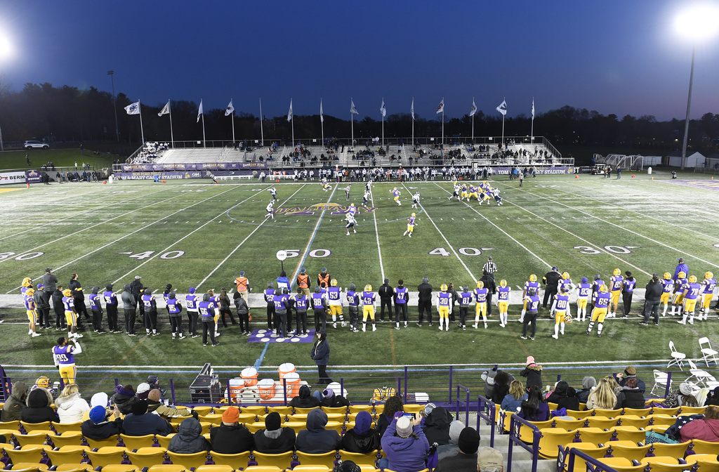 UAlbany opening athletic venues at full capacity this fall