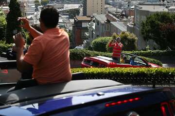Lombard Street: Why this SF street gets all the attention
