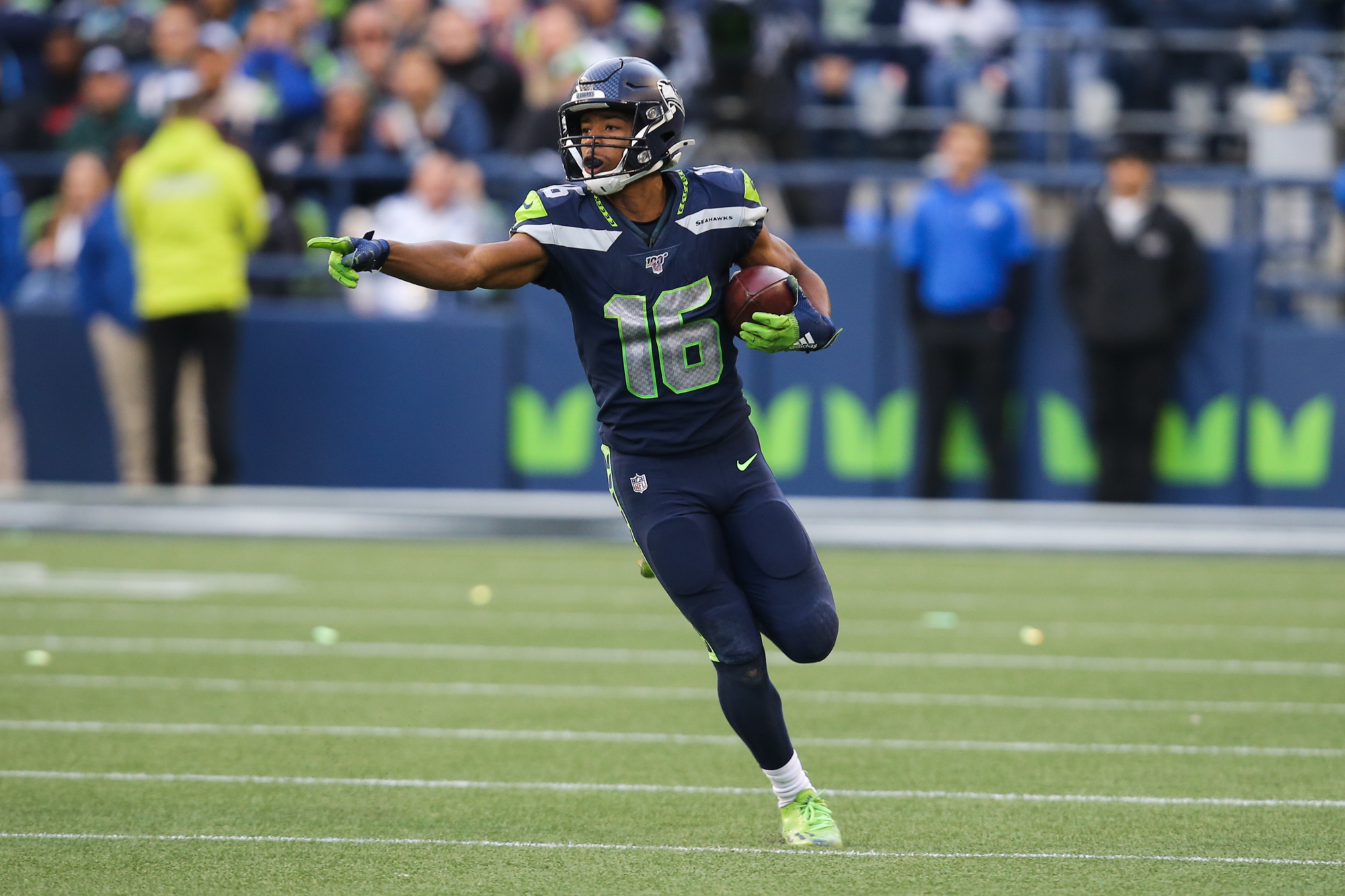 Tampa Bay Bucs fall in overtime to Seattle Seahawks 40-34. - ESPN 98.1 FM -  850 AM WRUF