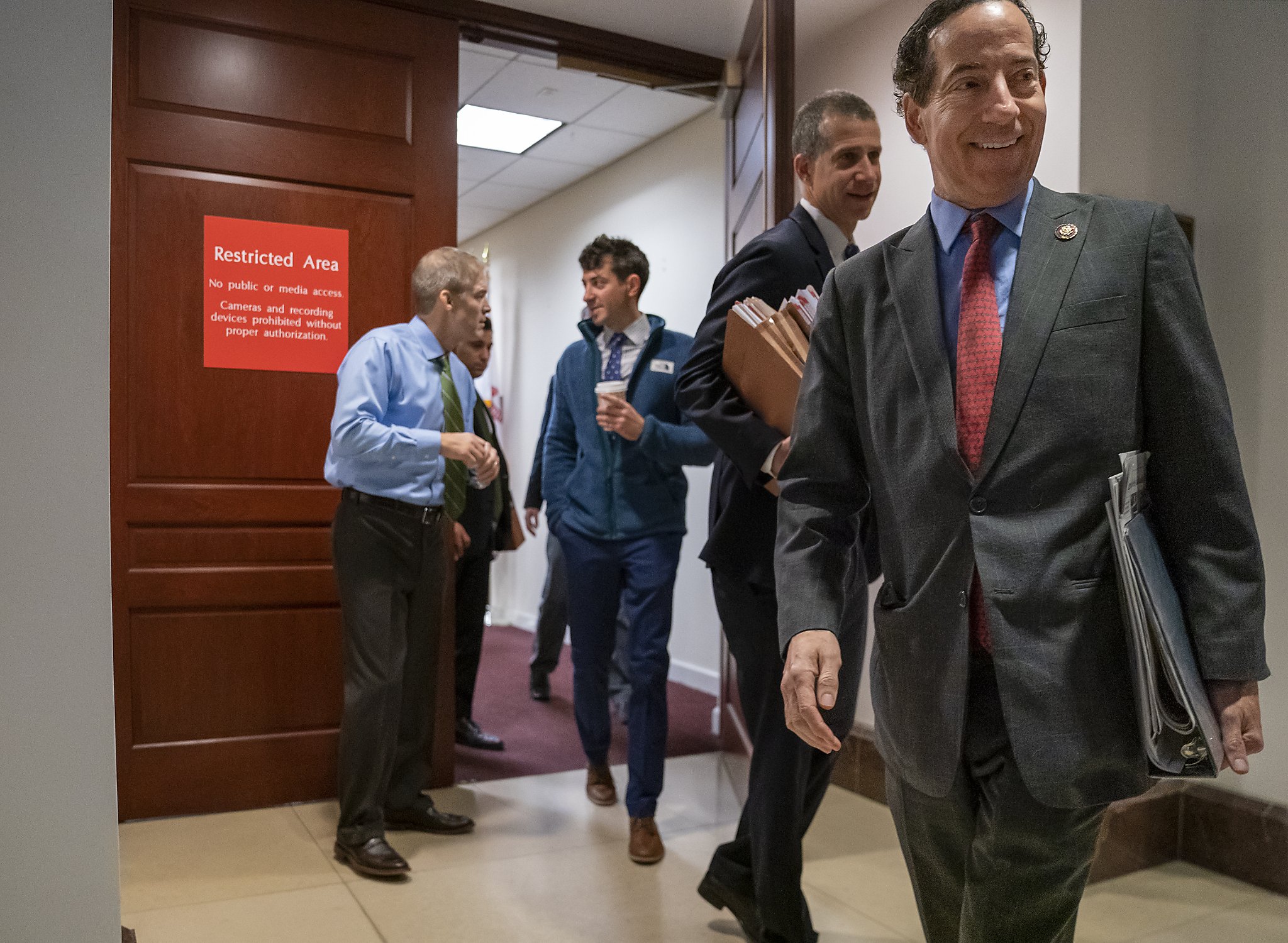 Whistle Blower In Impeachment Inquiry Must Be Unmasked Trump Says