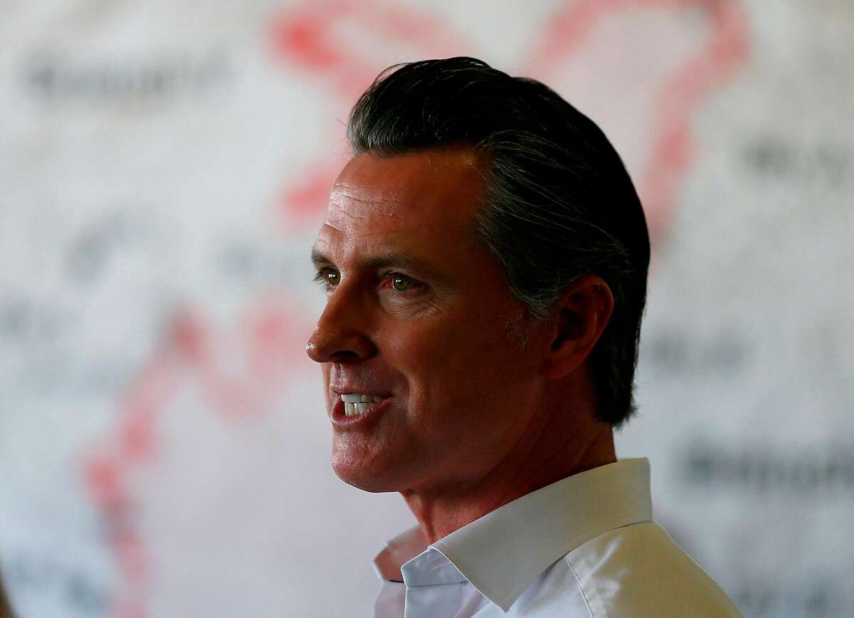 California Gov. Gavin Newsom speaks with reporters in Healdsburg, Calif., after surveying Kincade fire devastation in Sonoma County on October 25, 2019. (Luis Sinco/Los Angeles Times/TNS)