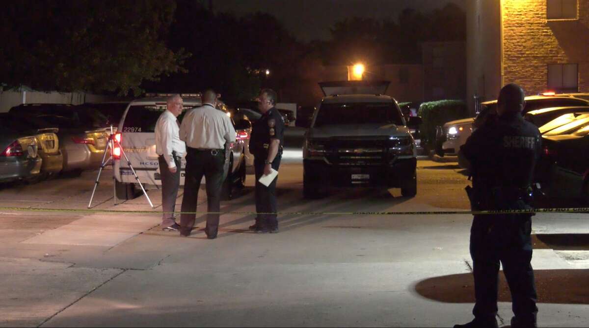 Man Found Shot To Death In East Harris County Apartment Complex