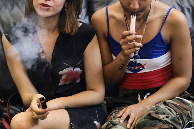 Underage vaping laws may be strengthened by Madison County officials