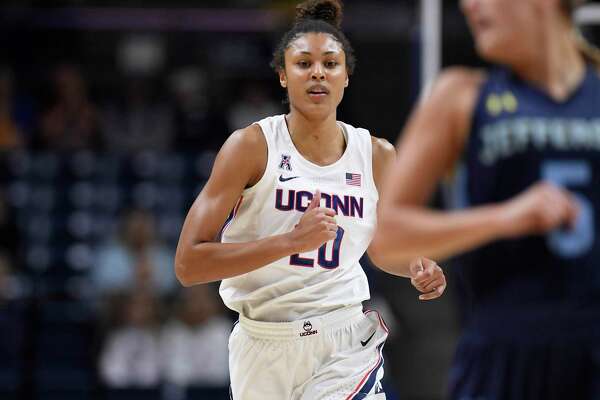 uconn women's roster