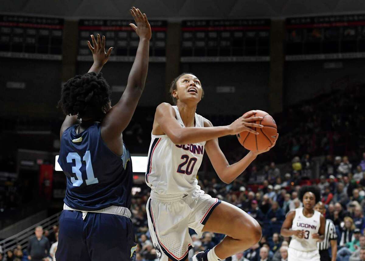 UConn banking on Nelson-Ododa making a big leap this season