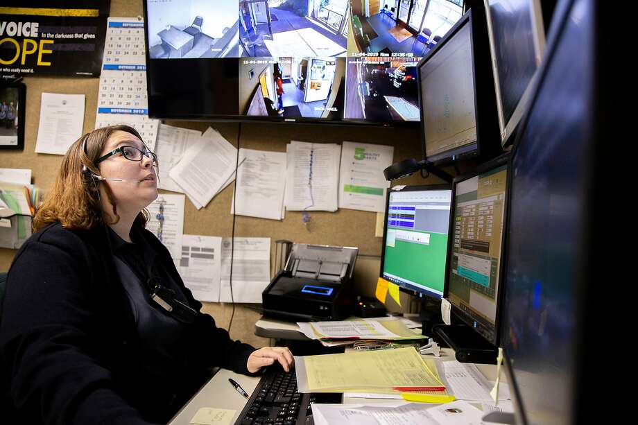 Amannda Oakley at the Paradise police department on Monday, Nov. 4, 2019, in Paradise, Calif. Oakley is the department�s lone dispatcher. Photo: Santiago Mejia / The Chronicle