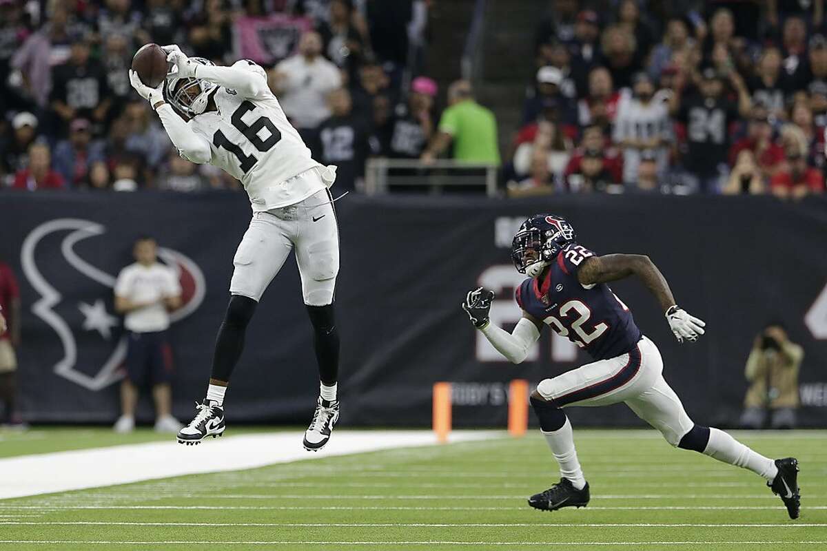 Raiders release receiver Tyrell Williams