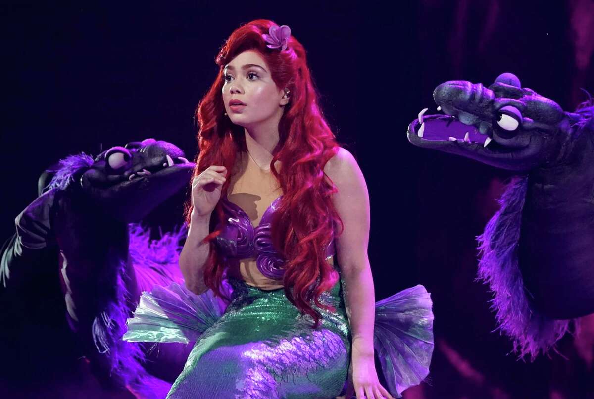 The Little Mermaid Live Five Very Important Questions About Abc S Bizarre Musical
