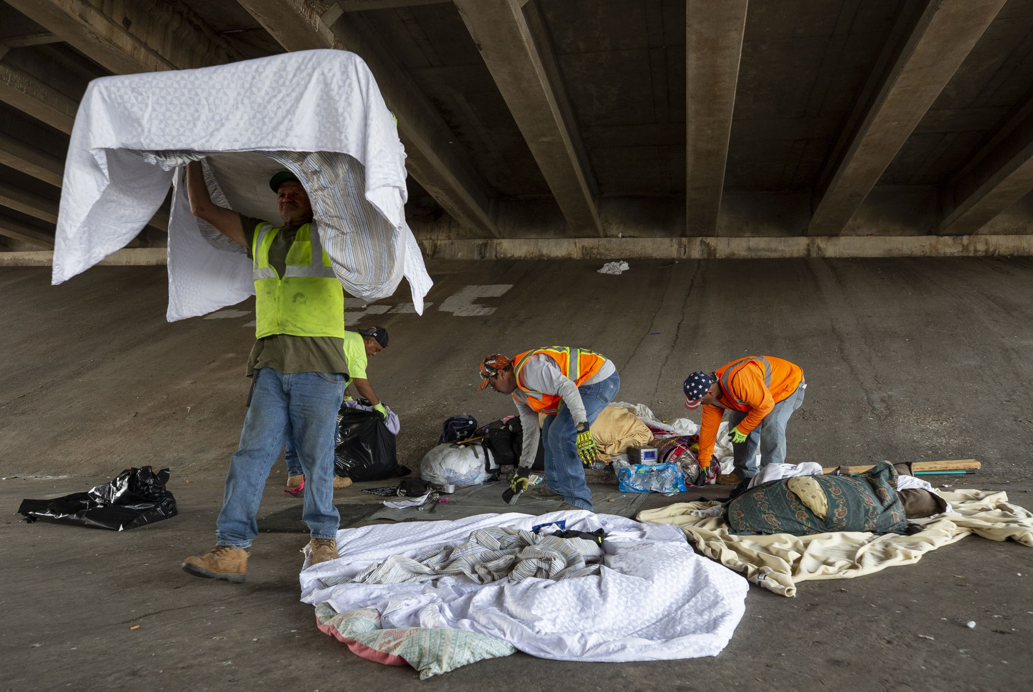Homeless camp cleanups underway in Texas, per Gov. Greg Abbott's orders