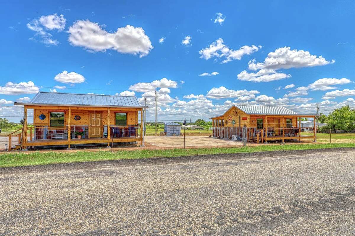 Adorable Texas Hill Country Airbnb cabins perfect for a fall getaway
