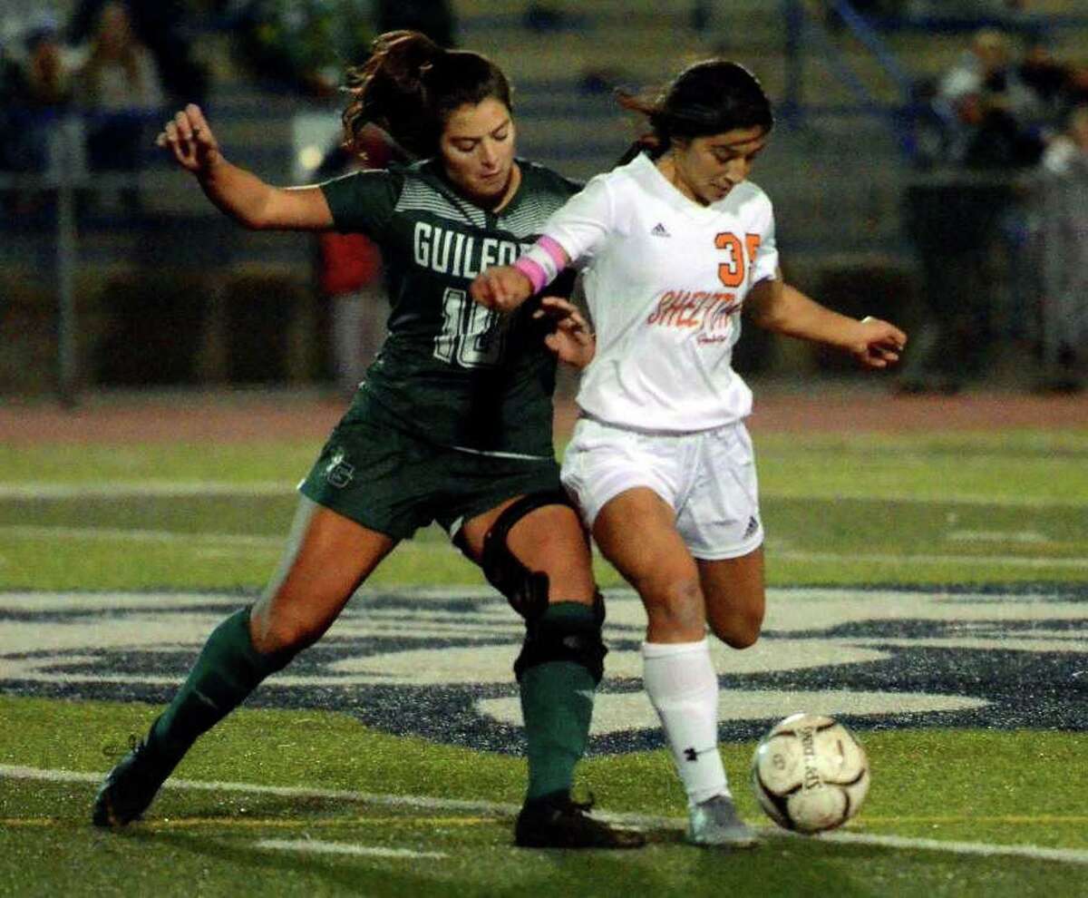 Shelton's Leya Vohra battles for control during the SCC final.