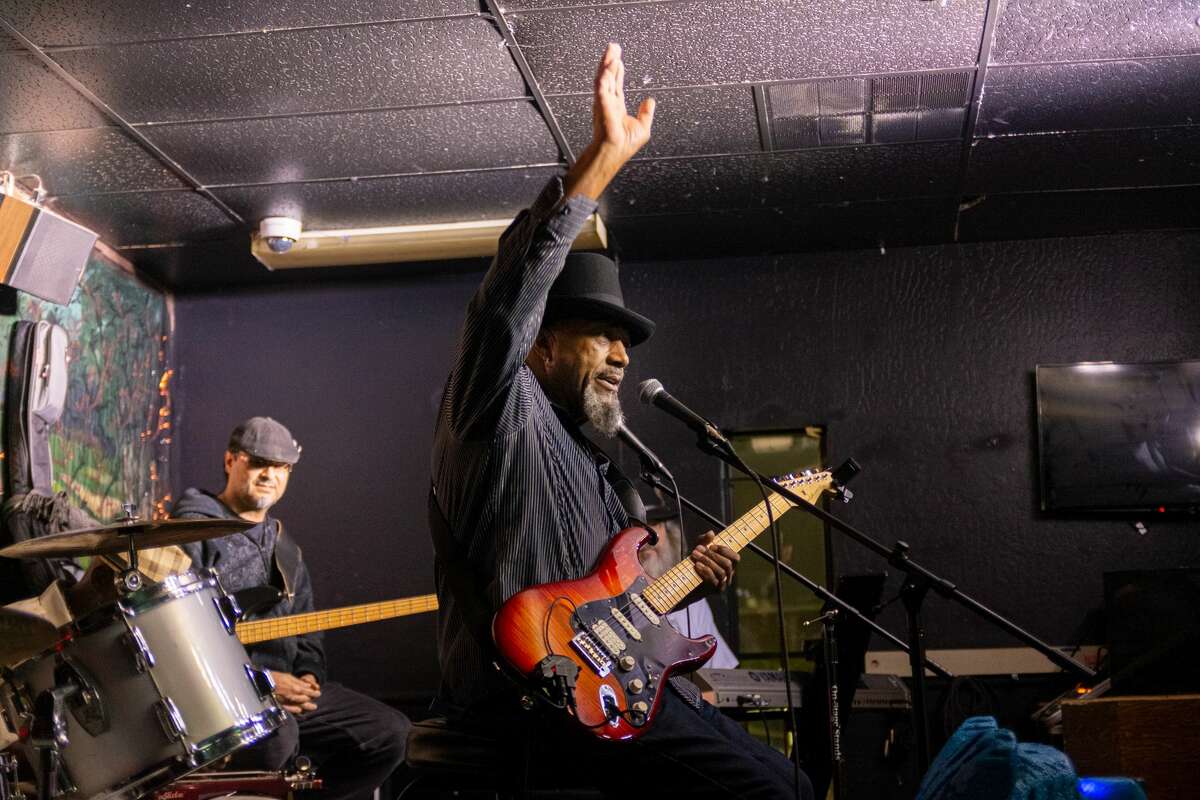 What it’s like being Earl ‘The Pearl’ Stevens, aka iconic Bay Area ...