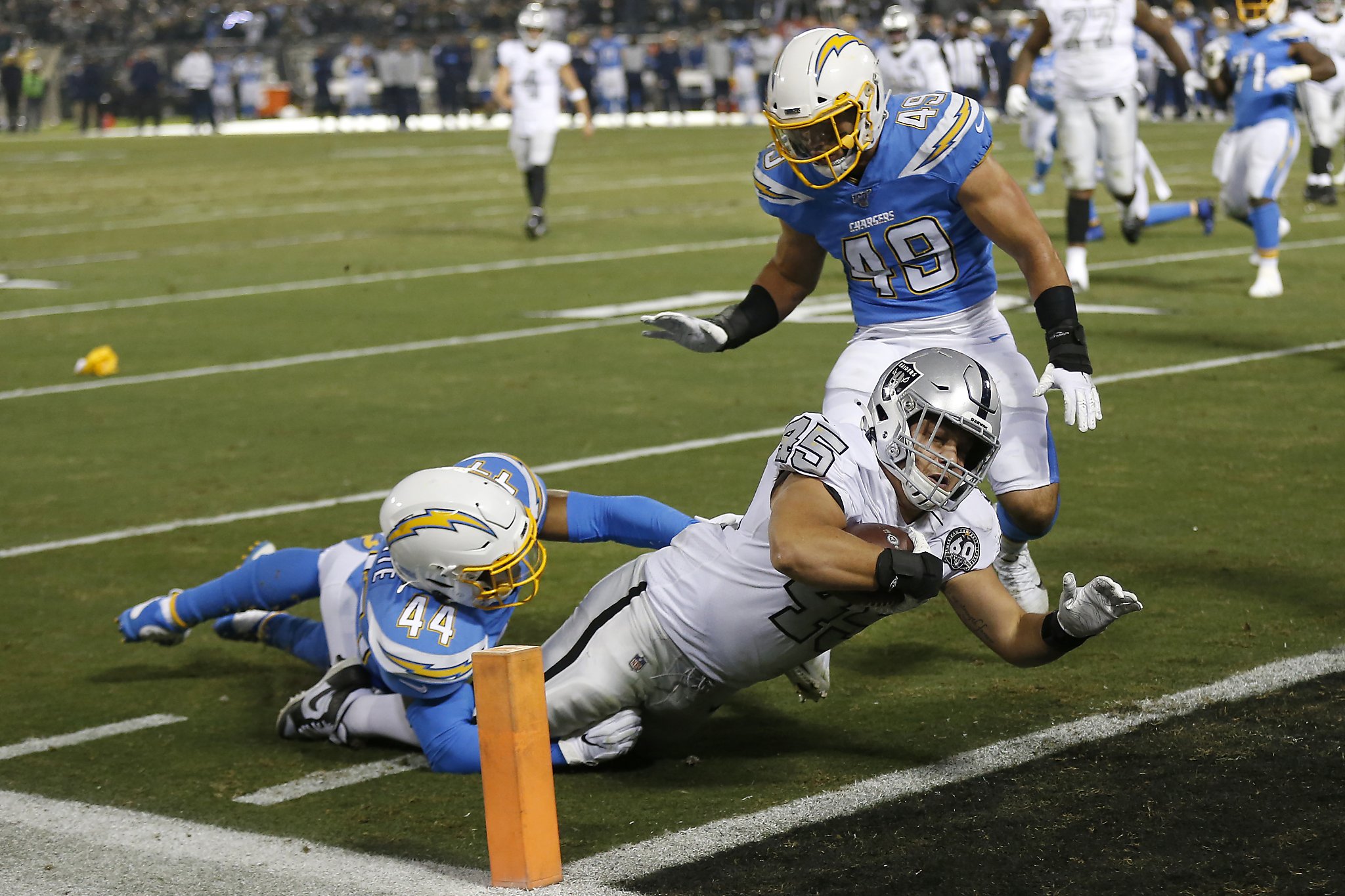 Raiders fullback Alec Ingold has excelled on short-yardage plays ...