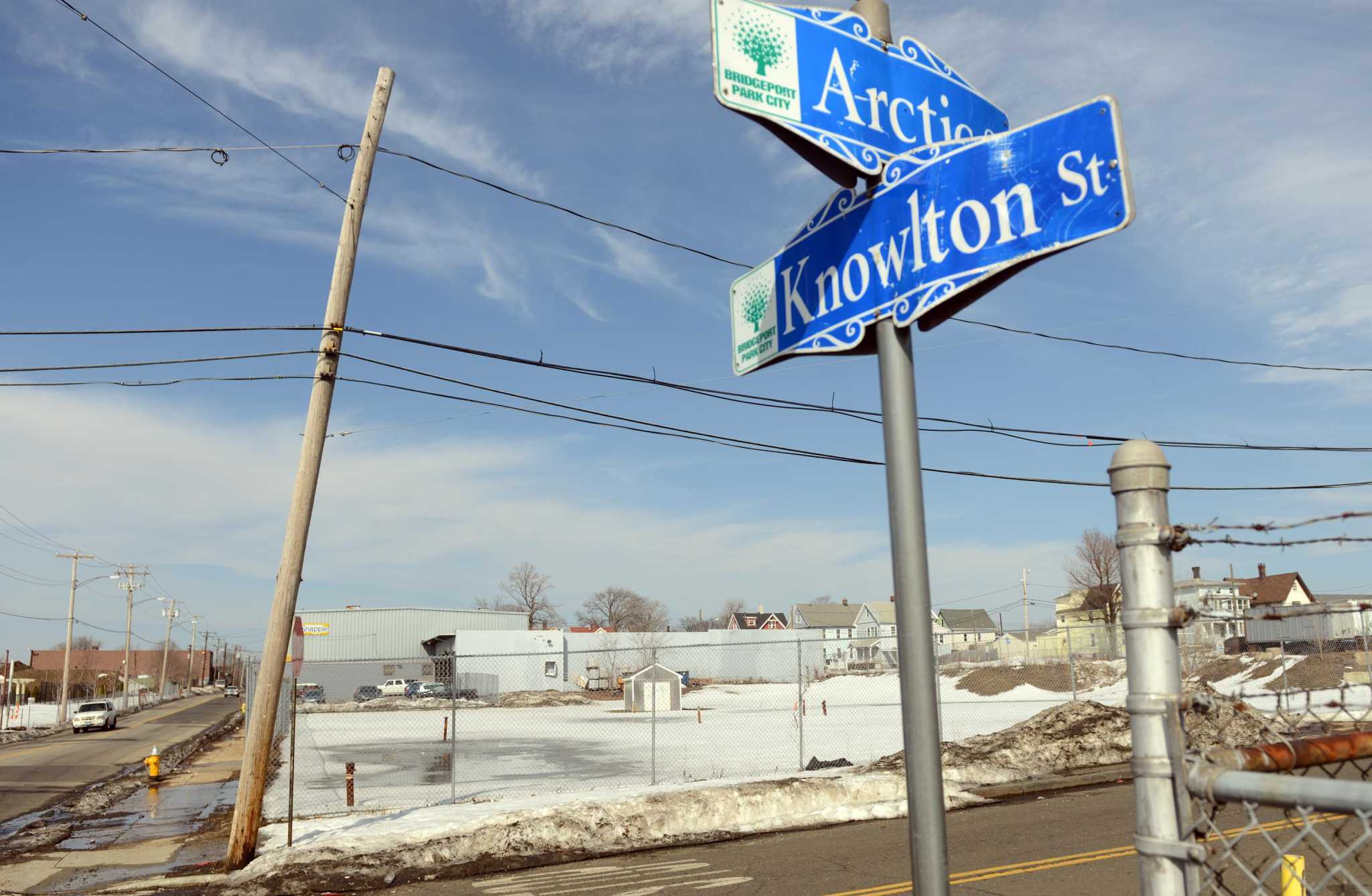 Michael J. Daly: Bridgeport arts in an unlikely place - CT Insider