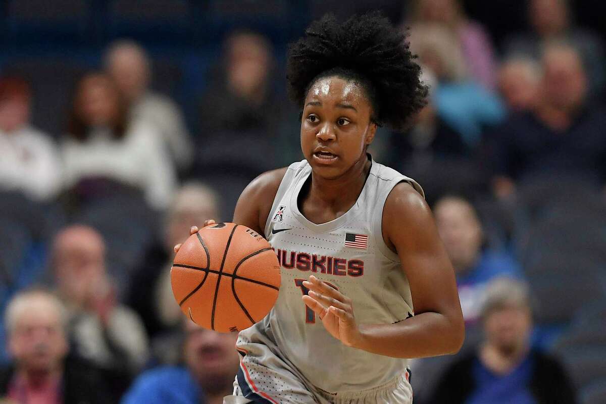 UConn’s Christyn Williams offers glimmer of hope amid shooting slump ...