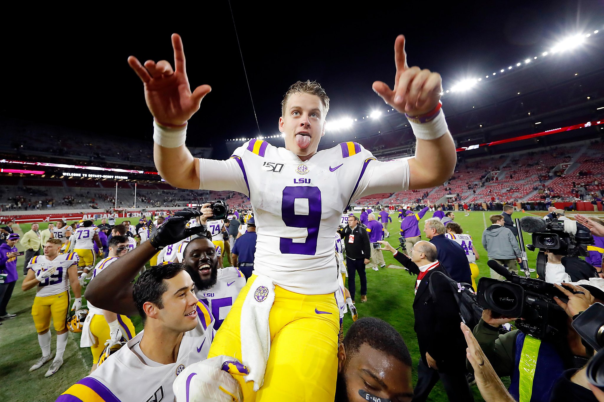 Joe Burrow celebrated LSU's national championship by smoking a